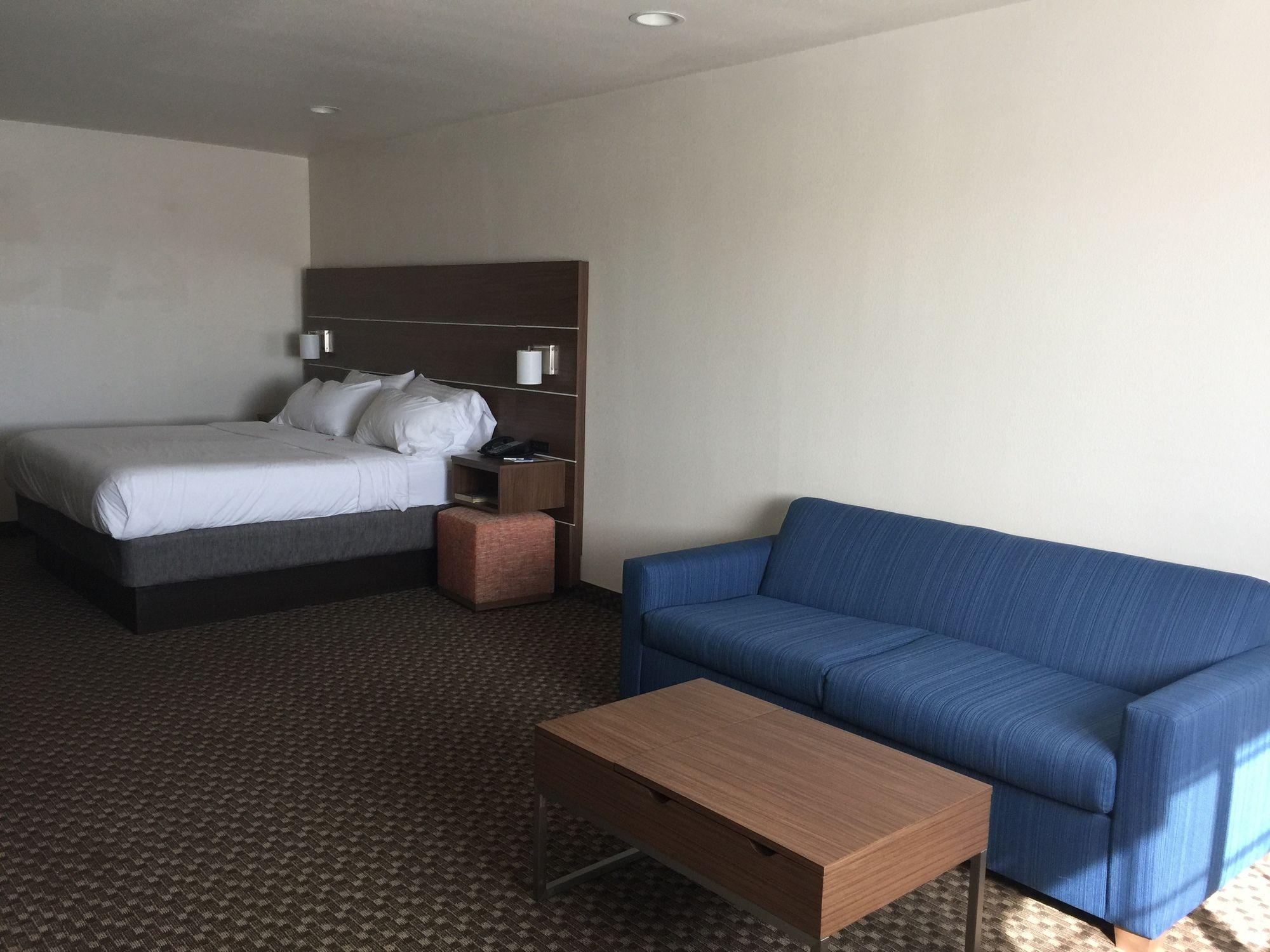 Holiday Inn Express Santa Rosa By Ihg Экстерьер фото