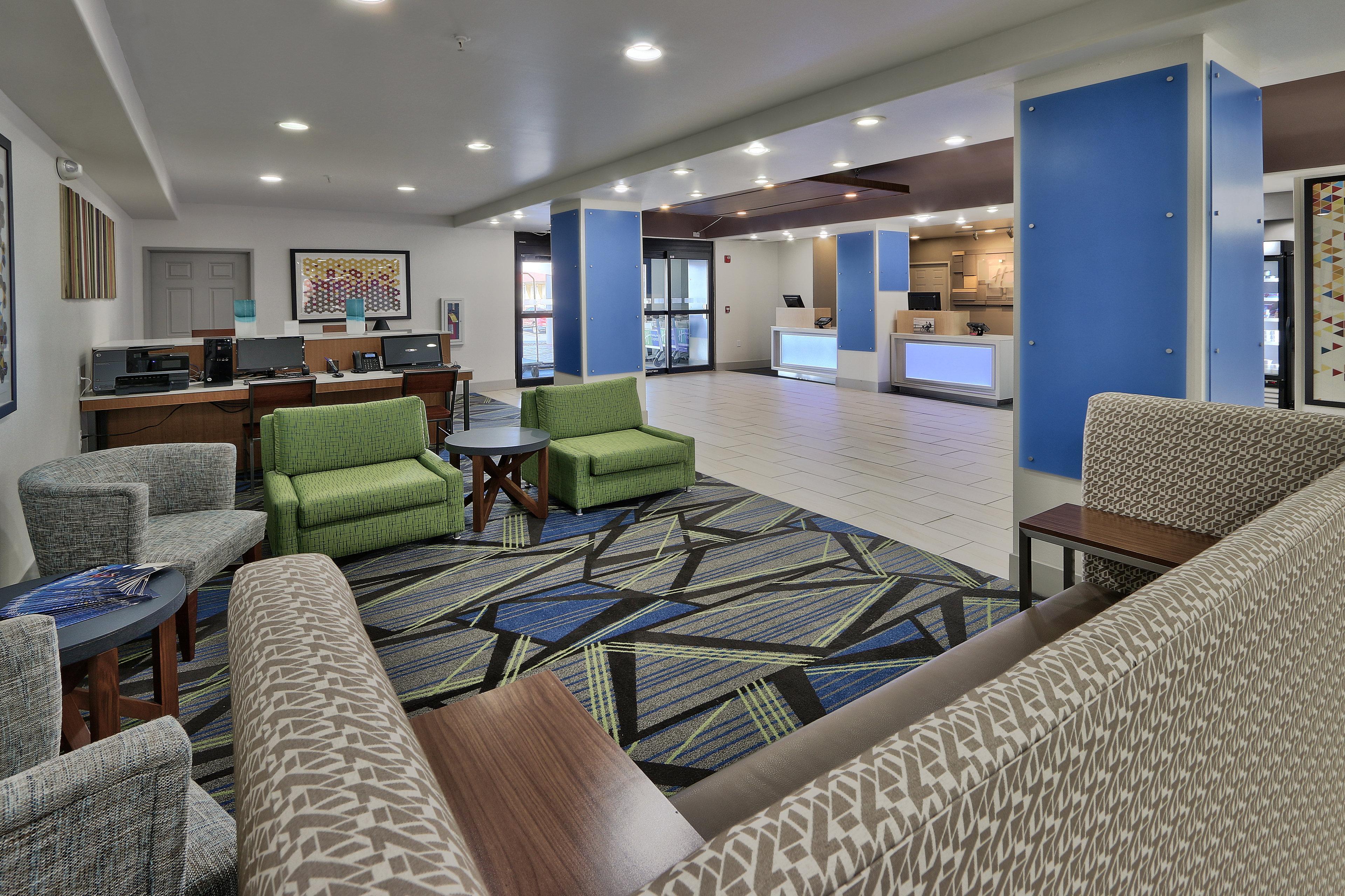 Holiday Inn Express Santa Rosa By Ihg Экстерьер фото